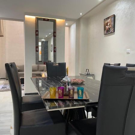 Appartement En Duplex Avec 3 Chambres Haut Standing Gueliz Marrakech Marrakesh Esterno foto