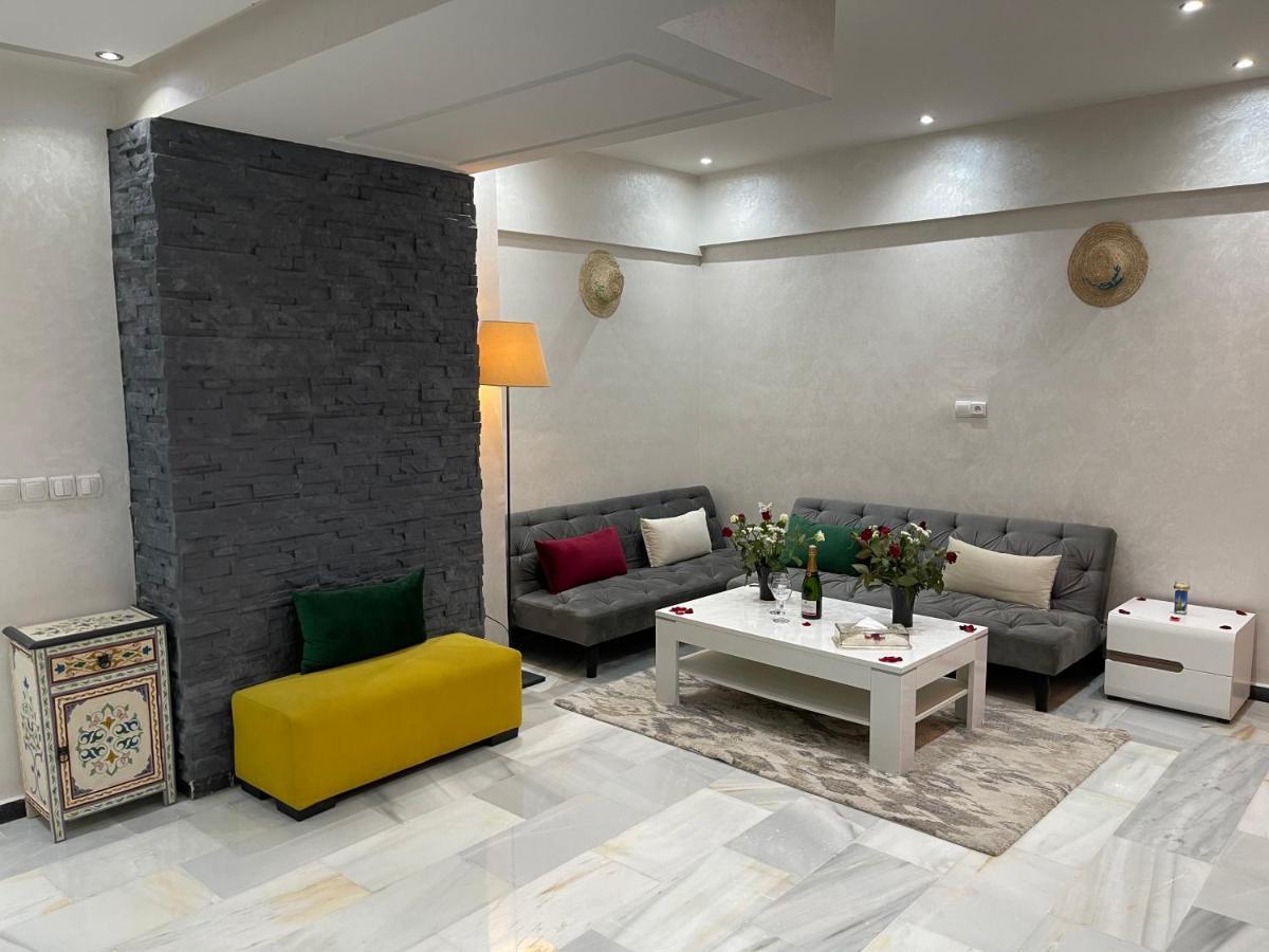 Appartement En Duplex Avec 3 Chambres Haut Standing Gueliz Marrakech Marrakesh Esterno foto
